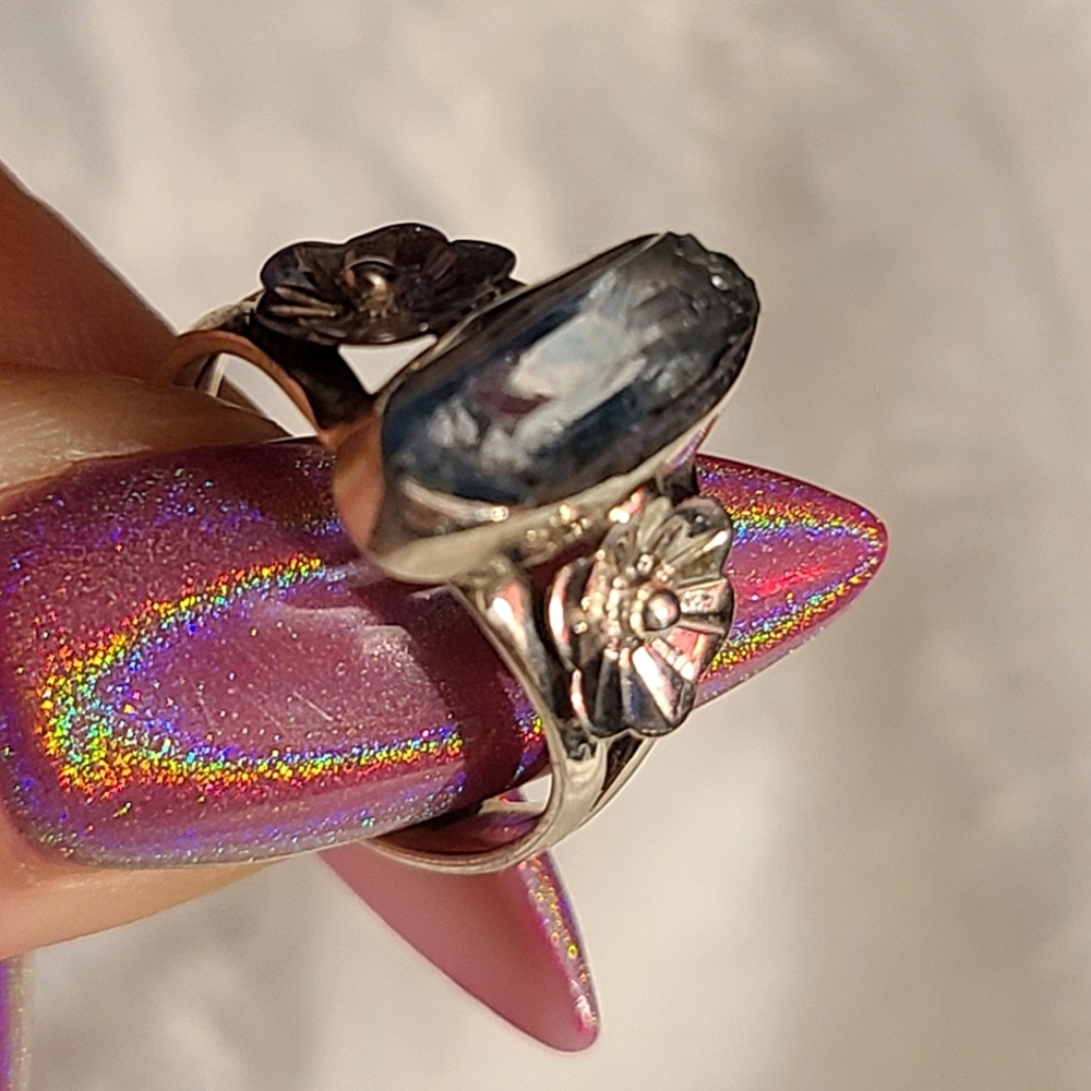 Handcrafted Silver Ring with Kyanite Stone and Floral Accents - Blue